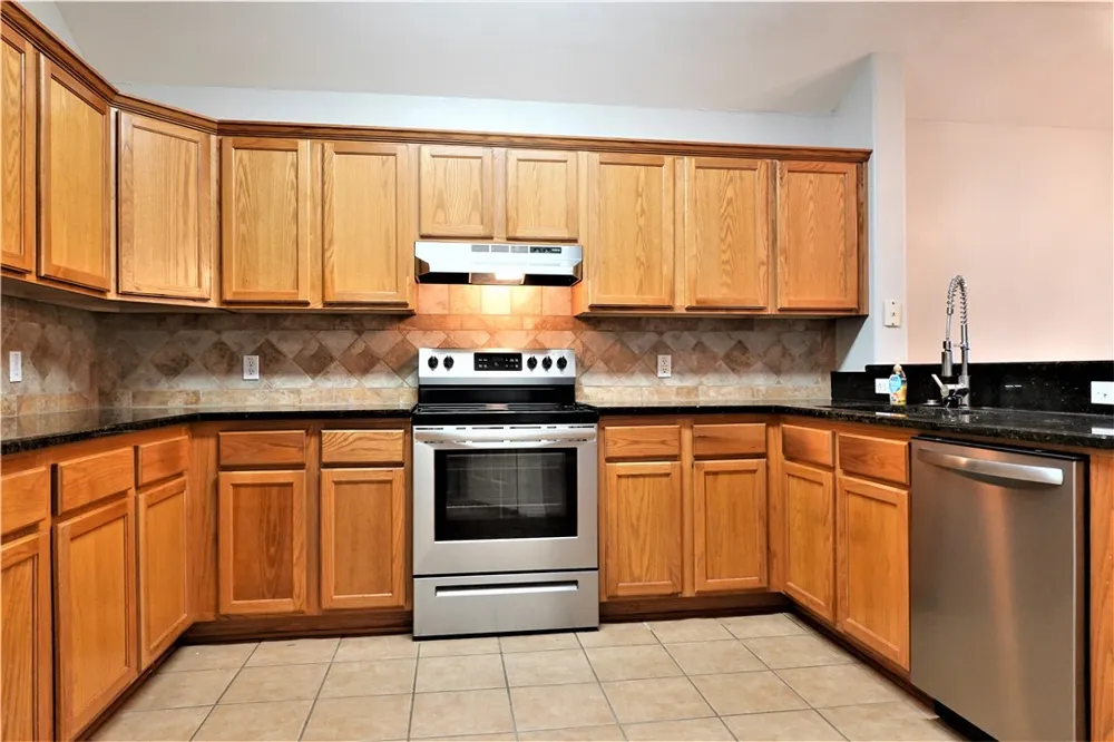 1120 La Mirada Portland, TX 78374