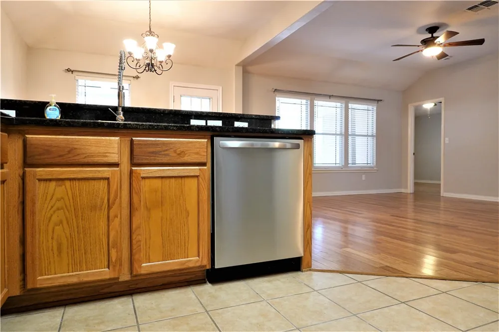 1120 La Mirada Portland, TX 78374