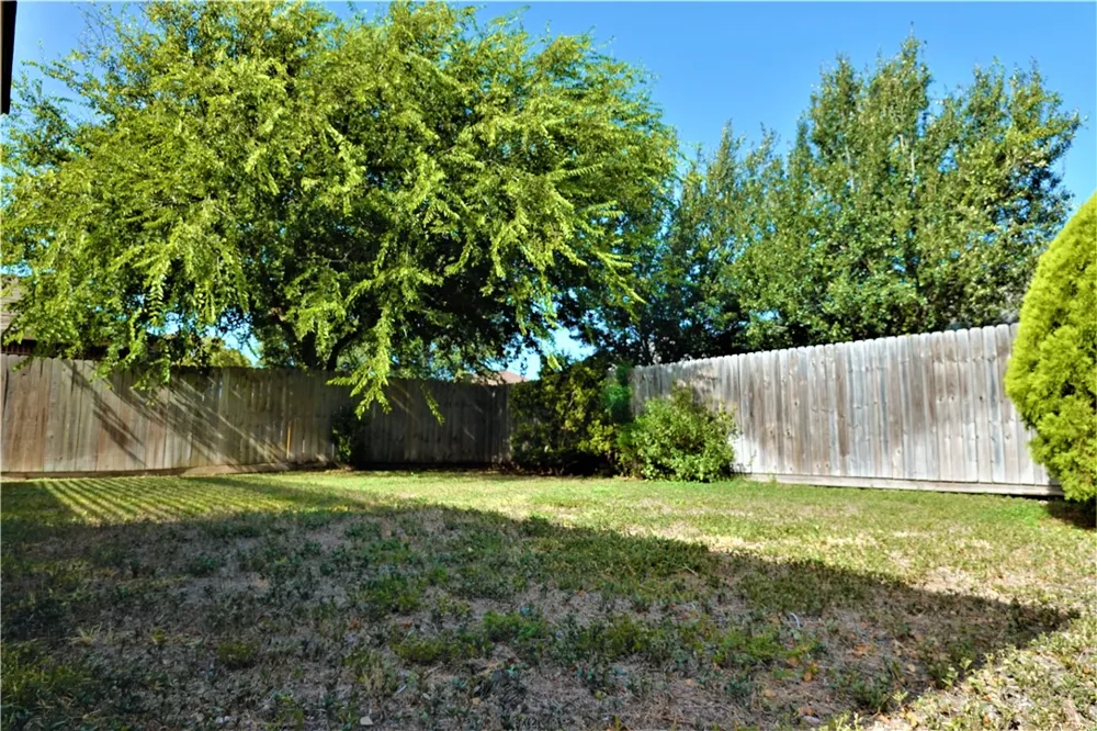 1120 La Mirada Portland, TX 78374