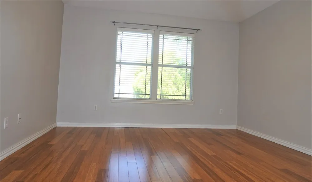 1120 La Mirada Portland, TX 78374