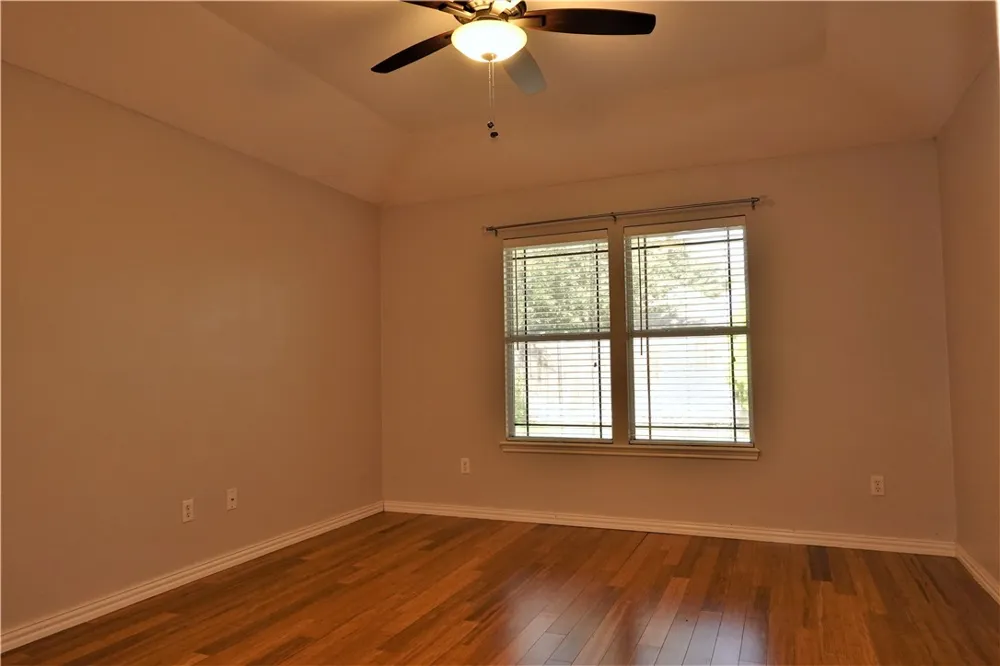 1120 La Mirada Portland, TX 78374