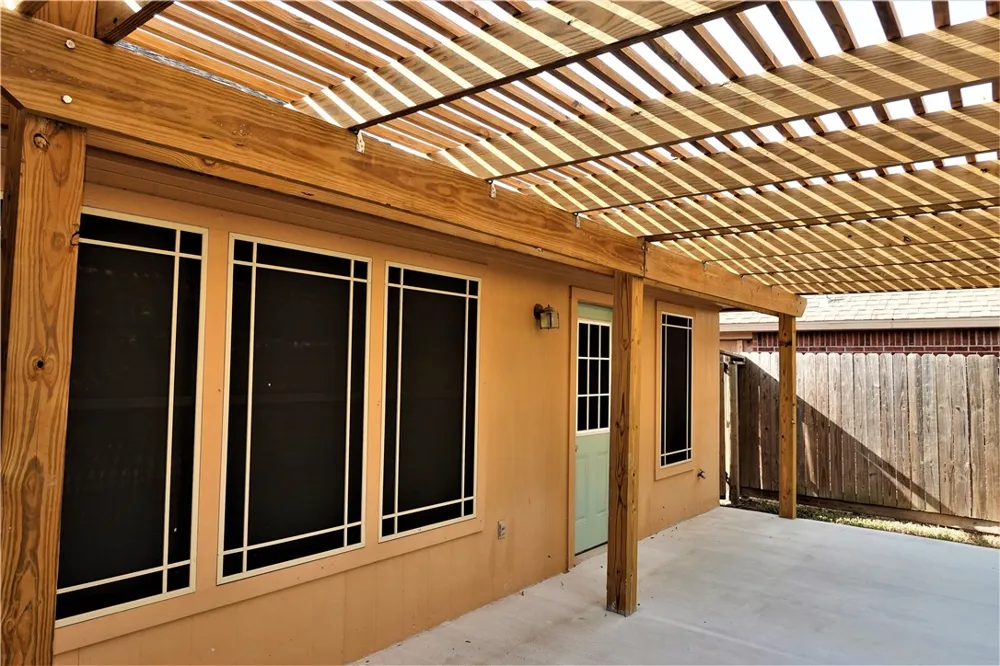 1120 La Mirada Portland, TX 78374