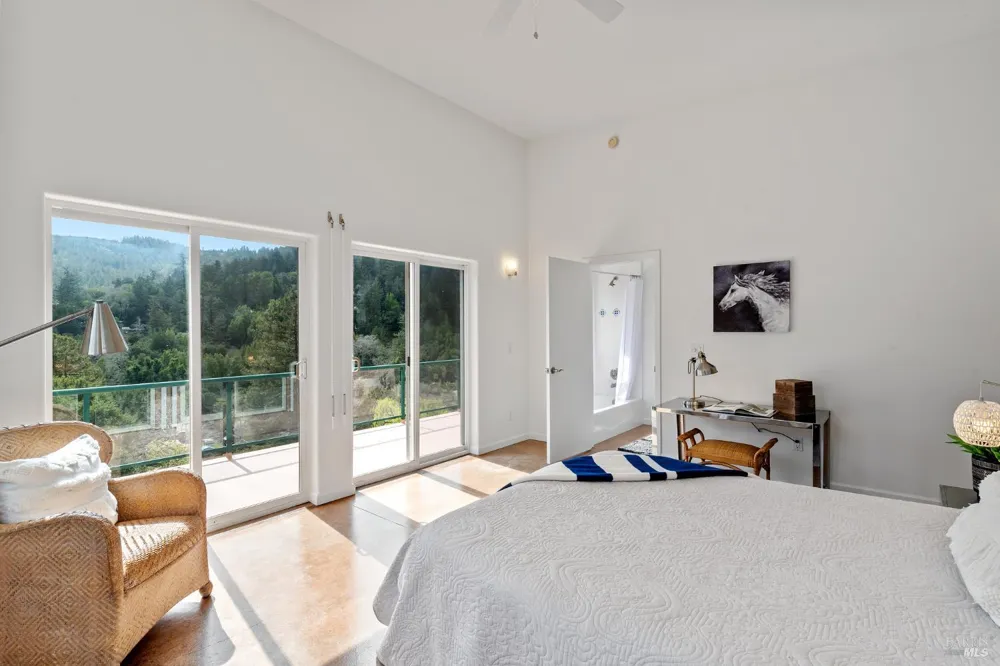 199 Central Avenue Woodacre, CA 94973