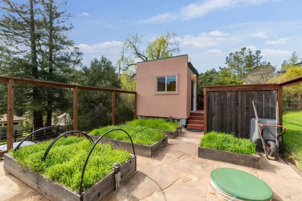 199 Central Avenue Woodacre, CA 94973
