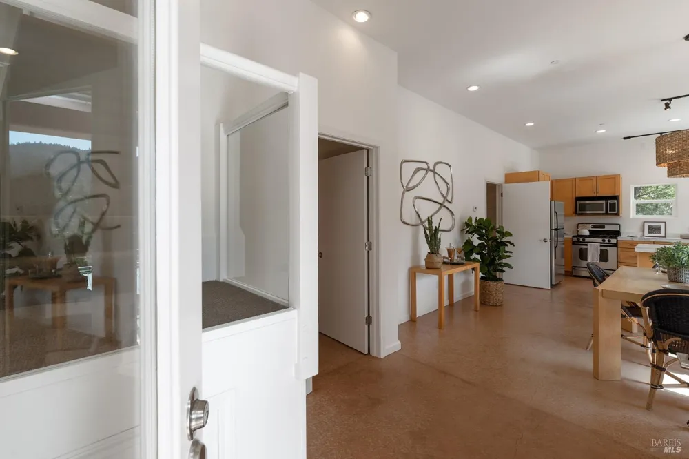 199 Central Avenue Woodacre, CA 94973