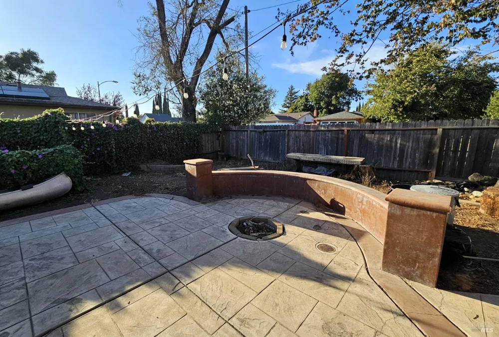 2461 Oceanic Drive Fairfield, CA 94533