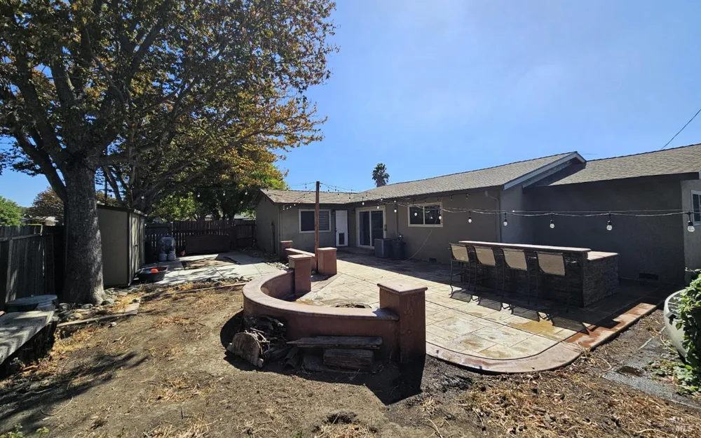 2461 Oceanic Drive Fairfield, CA 94533