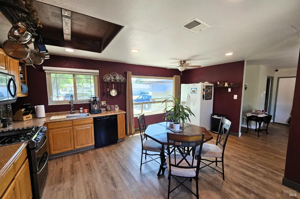 2461 Oceanic Drive Fairfield, CA 94533