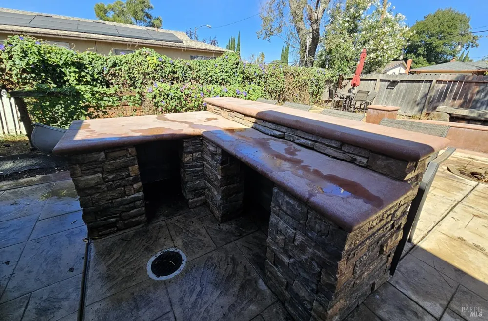 2461 Oceanic Drive Fairfield, CA 94533