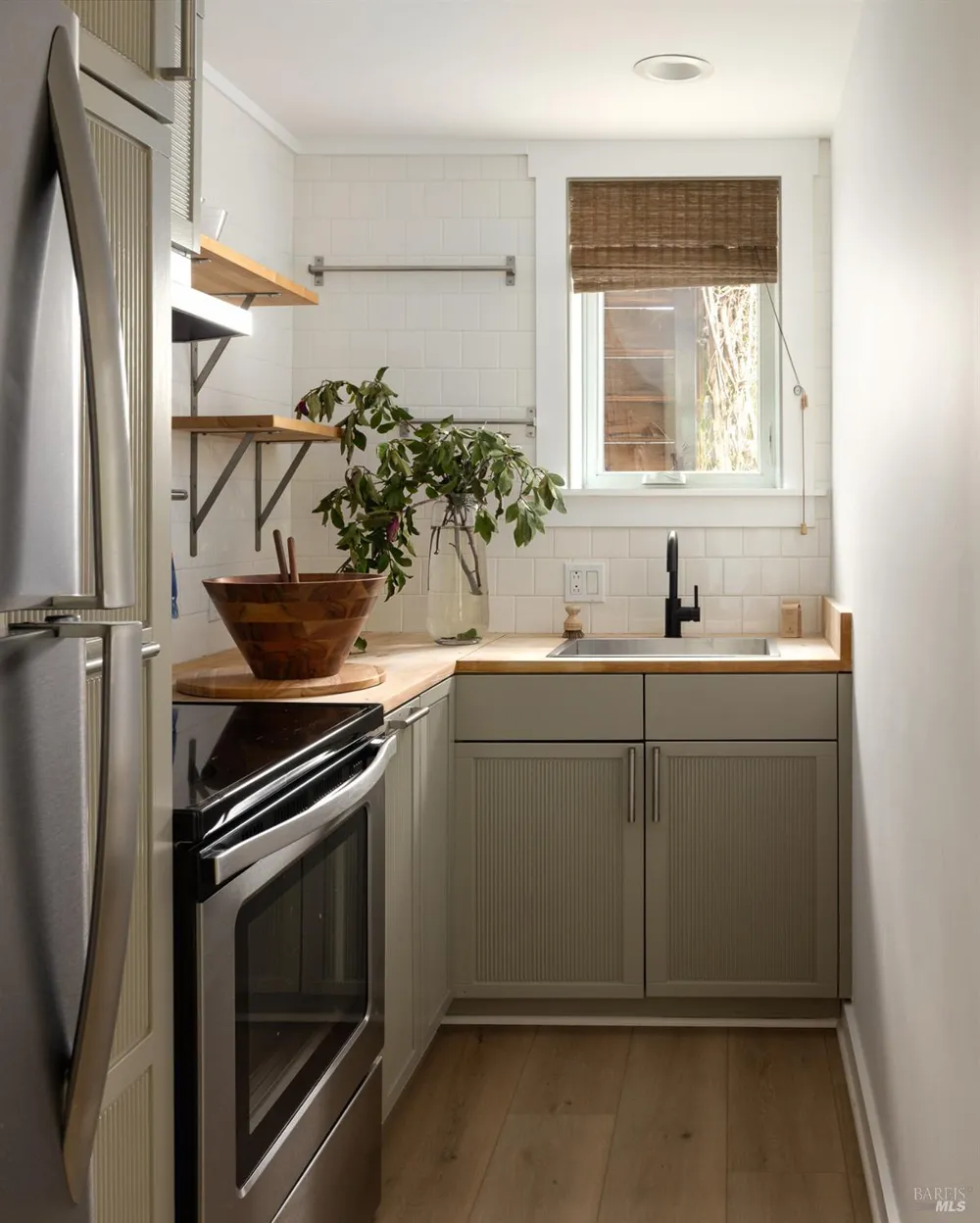 214 Cleveland Court Mill Valley, CA 94941