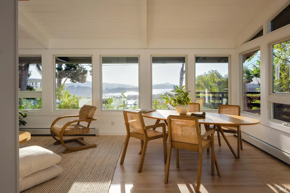 214 Cleveland Court Mill Valley, CA 94941