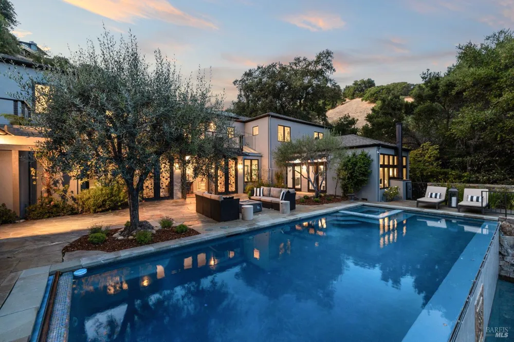 56 Miwok Drive San Anselmo, CA 94960