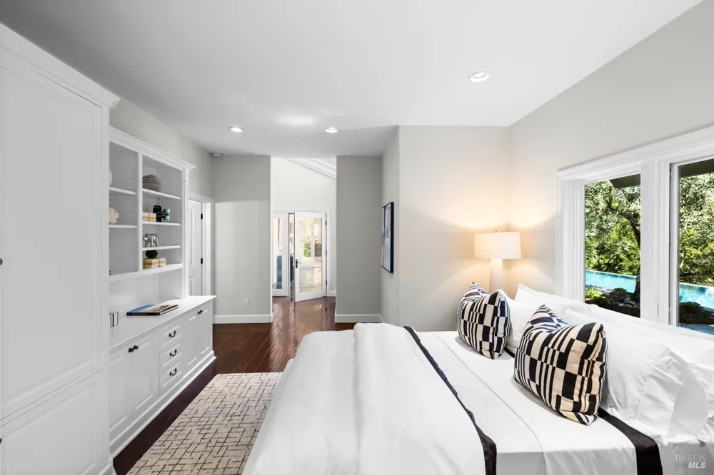 56 Miwok Drive San Anselmo, CA 94960