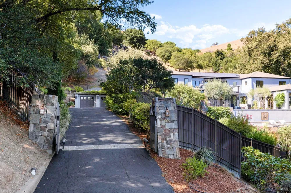 56 Miwok Drive San Anselmo, CA 94960