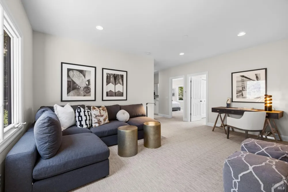 56 Miwok Drive San Anselmo, CA 94960