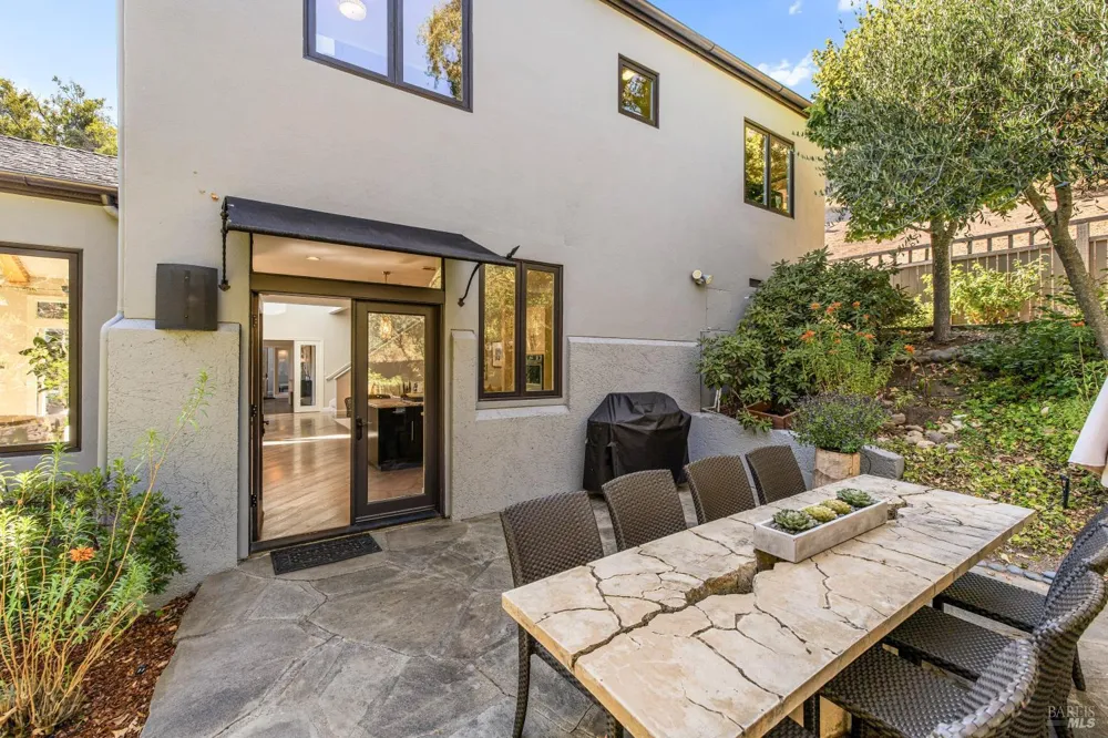 56 Miwok Drive San Anselmo, CA 94960