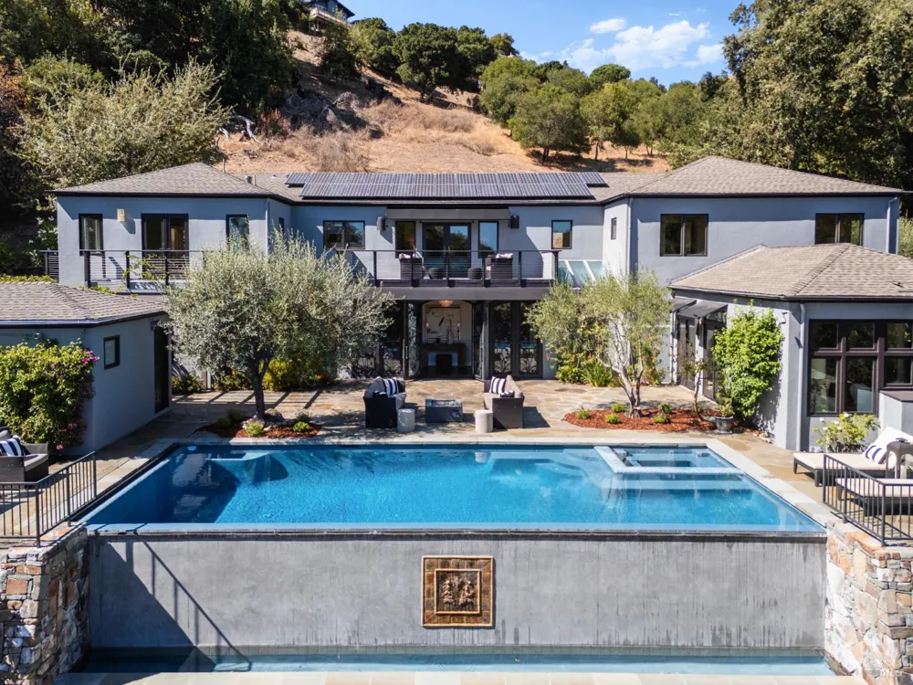 56 Miwok Drive San Anselmo, CA 94960
