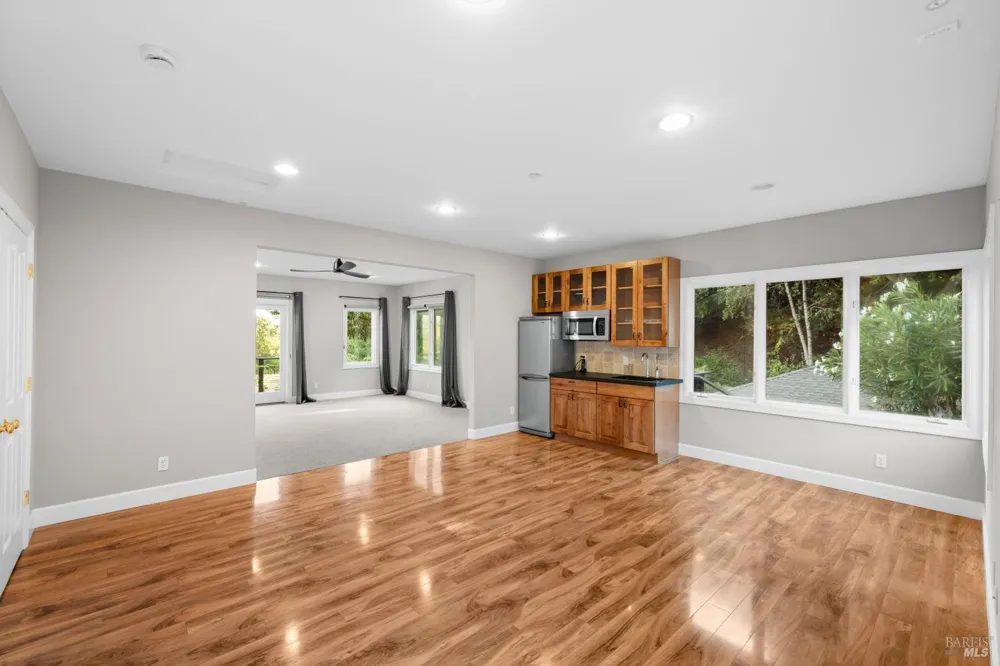 56 Miwok Drive San Anselmo, CA 94960