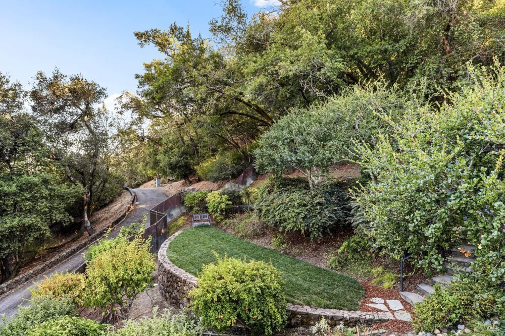 56 Miwok Drive San Anselmo, CA 94960