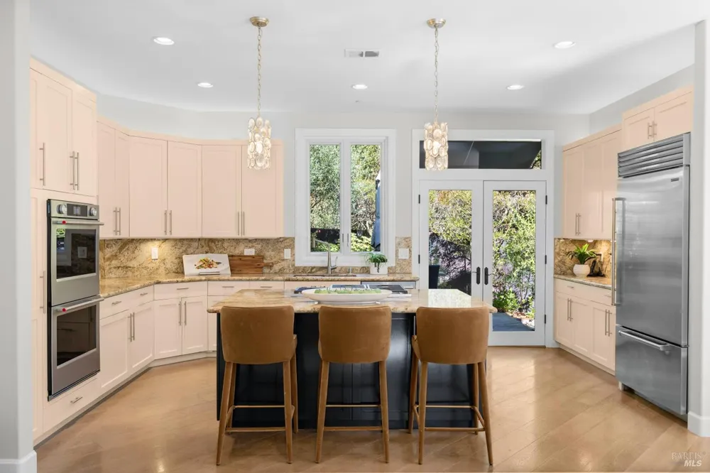 56 Miwok Drive San Anselmo, CA 94960