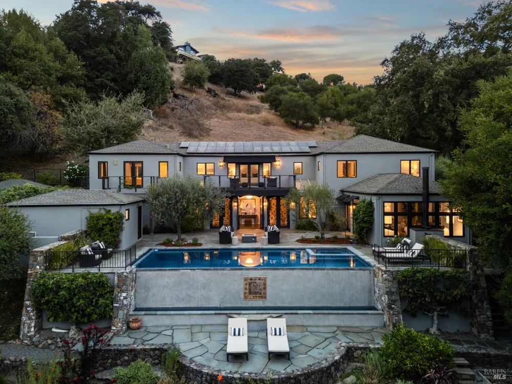 56 Miwok Drive San Anselmo, CA 94960