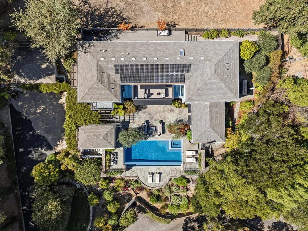56 Miwok Drive San Anselmo, CA 94960