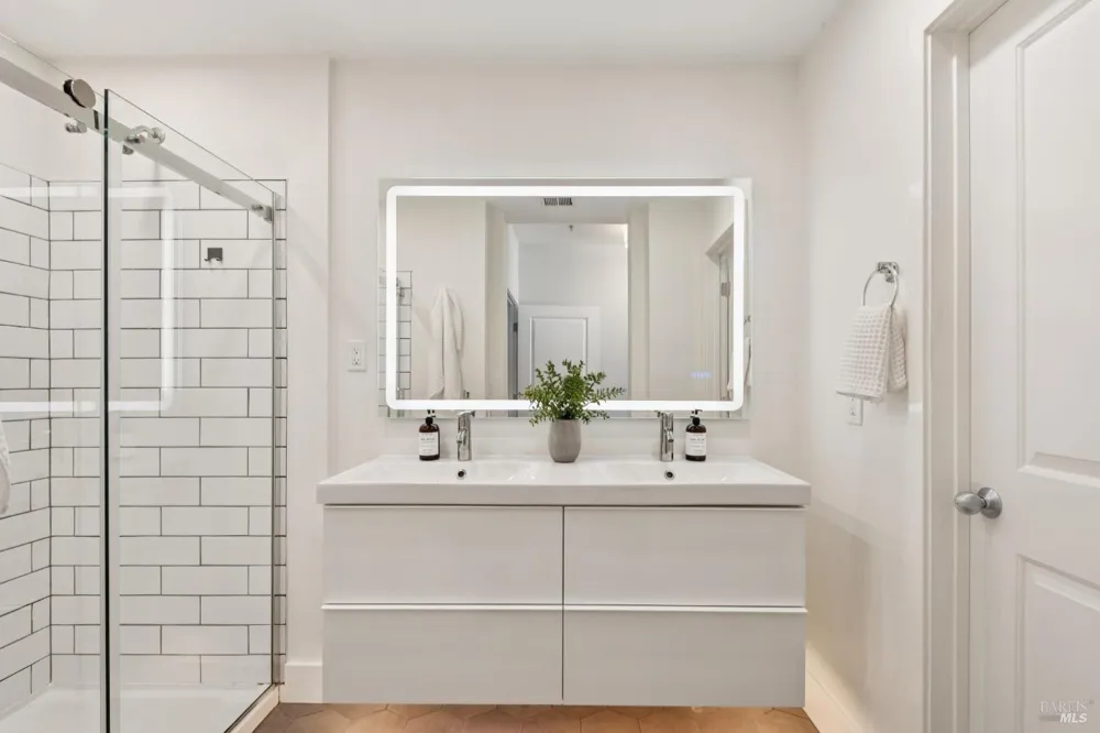 312 City Center Drive Rohnert Park, CA 94928