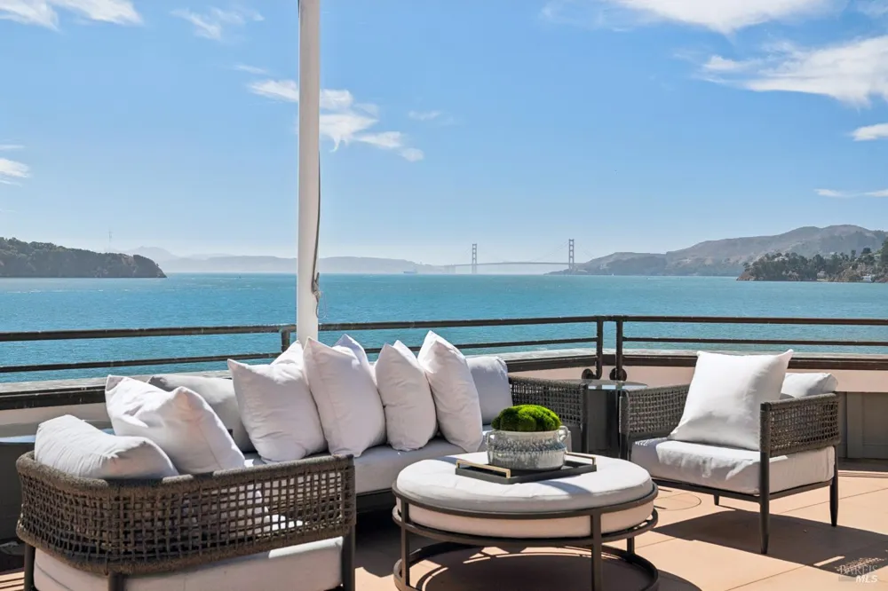 2336 Mar East Street Tiburon, CA 94920
