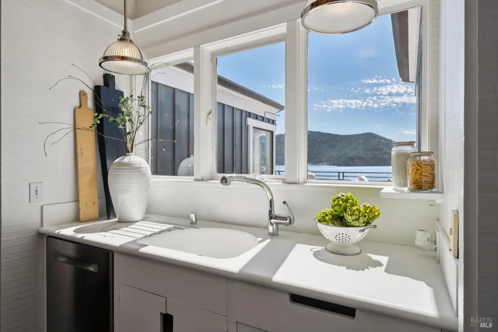 2336 Mar East Street Tiburon, CA 94920