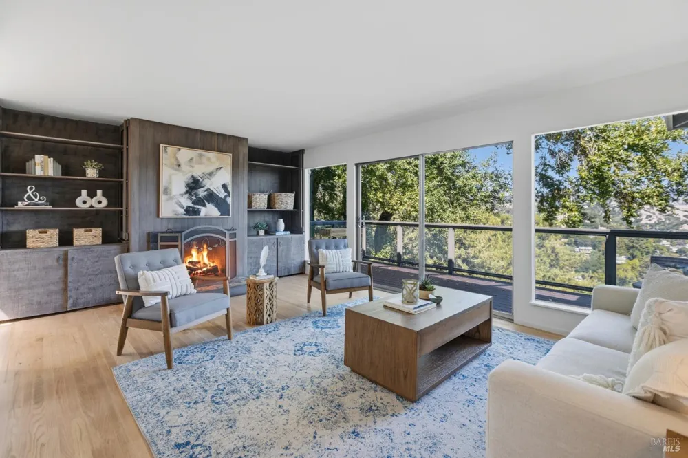 38 Redwood Road Fairfax, CA 94930