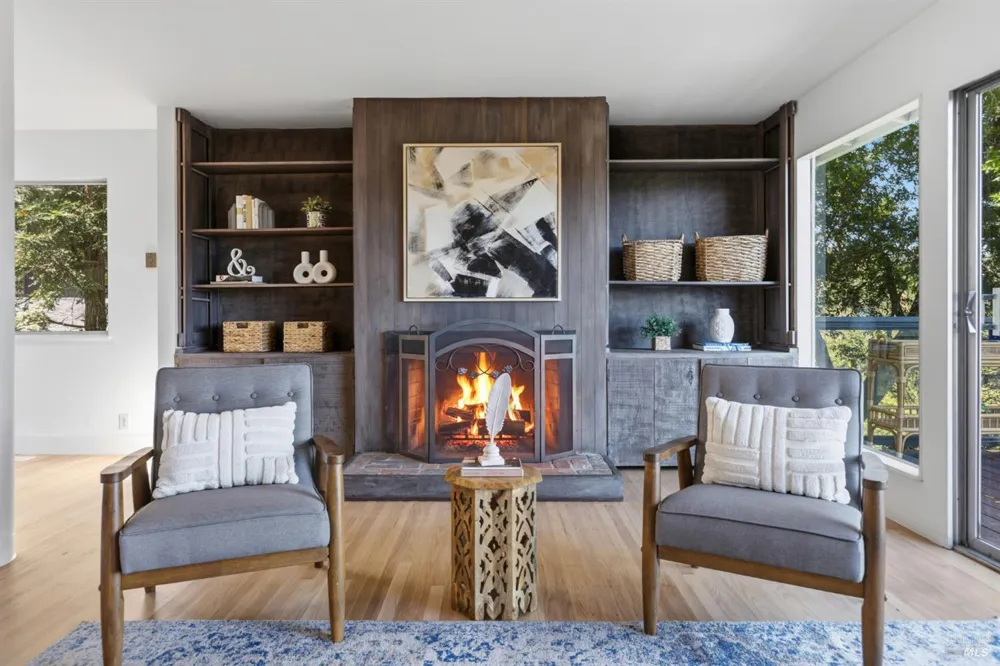 38 Redwood Road Fairfax, CA 94930