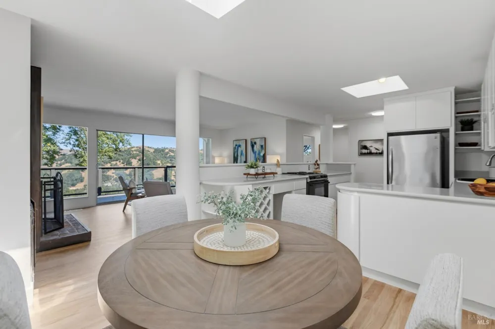 38 Redwood Road Fairfax, CA 94930