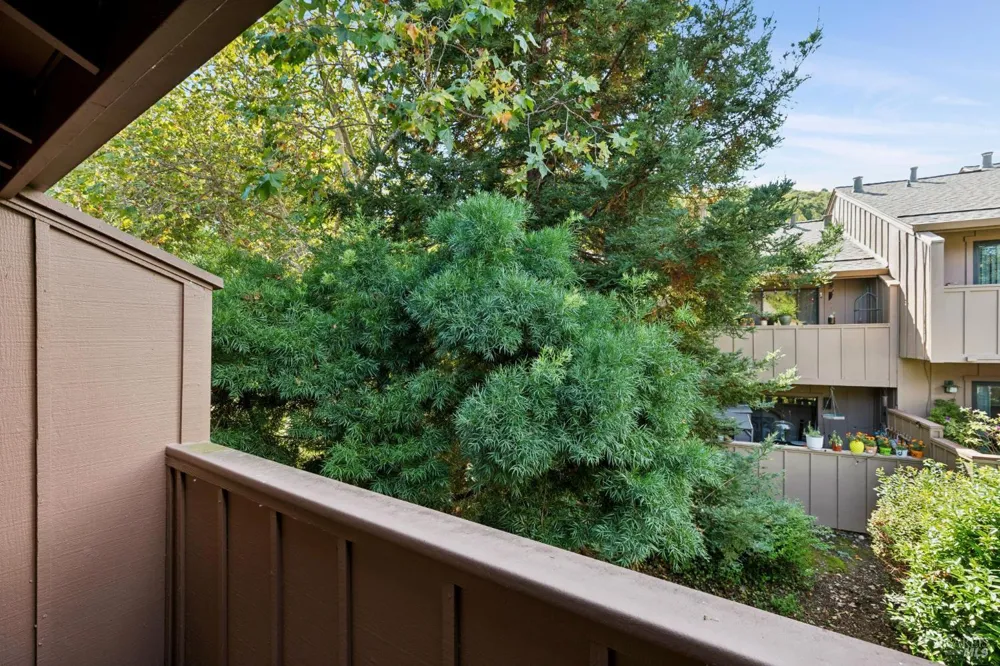 21 Prairie Falcon Drive Novato, CA 94949