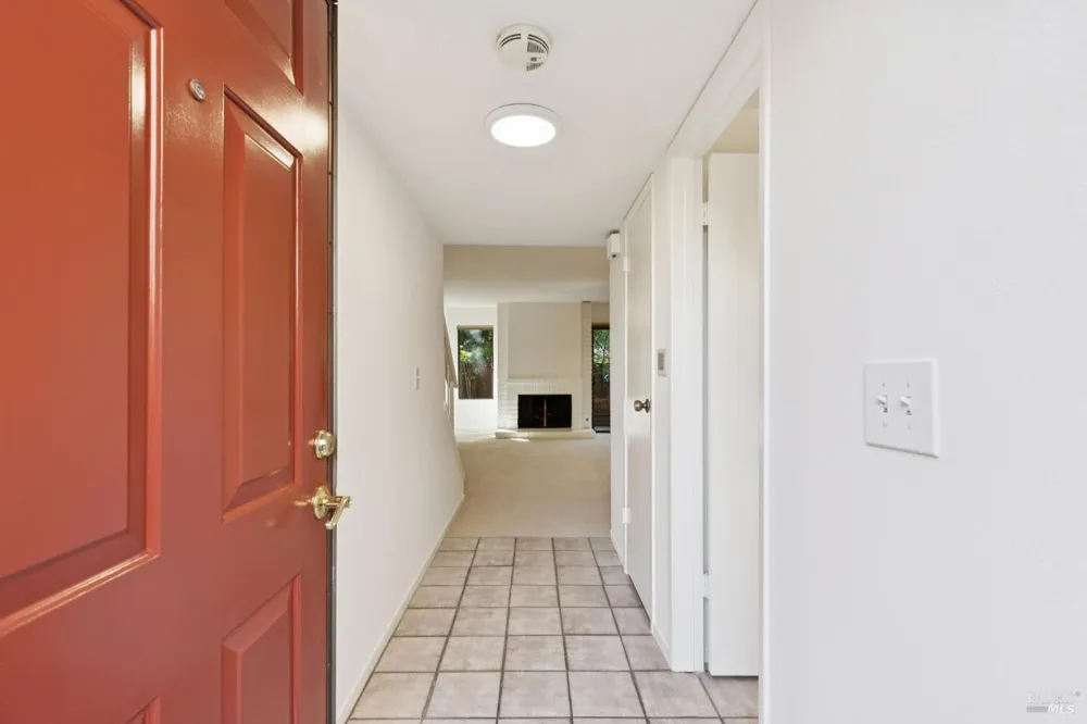 21 Prairie Falcon Drive Novato, CA 94949