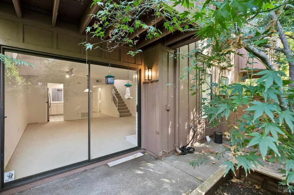 21 Prairie Falcon Drive Novato, CA 94949