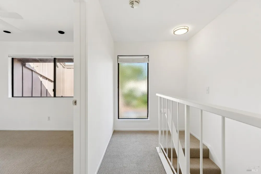 21 Prairie Falcon Drive Novato, CA 94949
