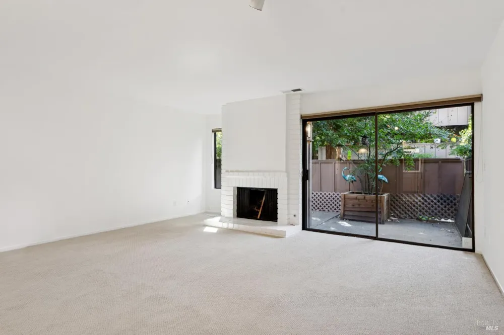21 Prairie Falcon Drive Novato, CA 94949