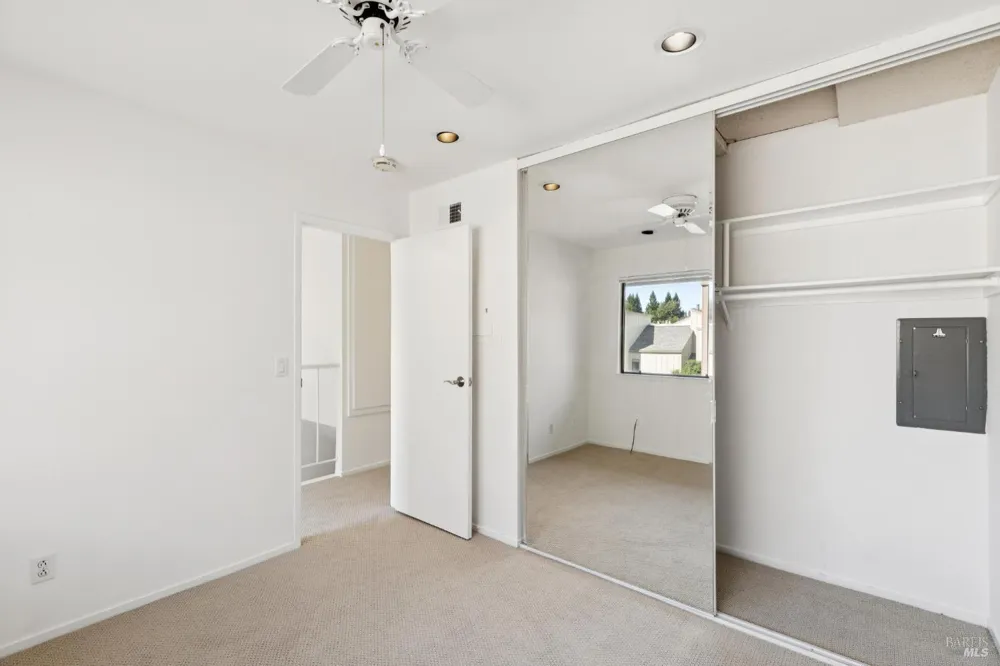 21 Prairie Falcon Drive Novato, CA 94949