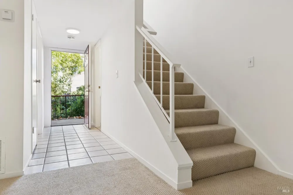 21 Prairie Falcon Drive Novato, CA 94949