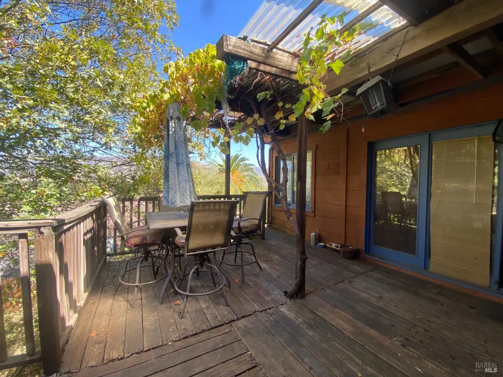 220 High Street Calistoga, CA 94515