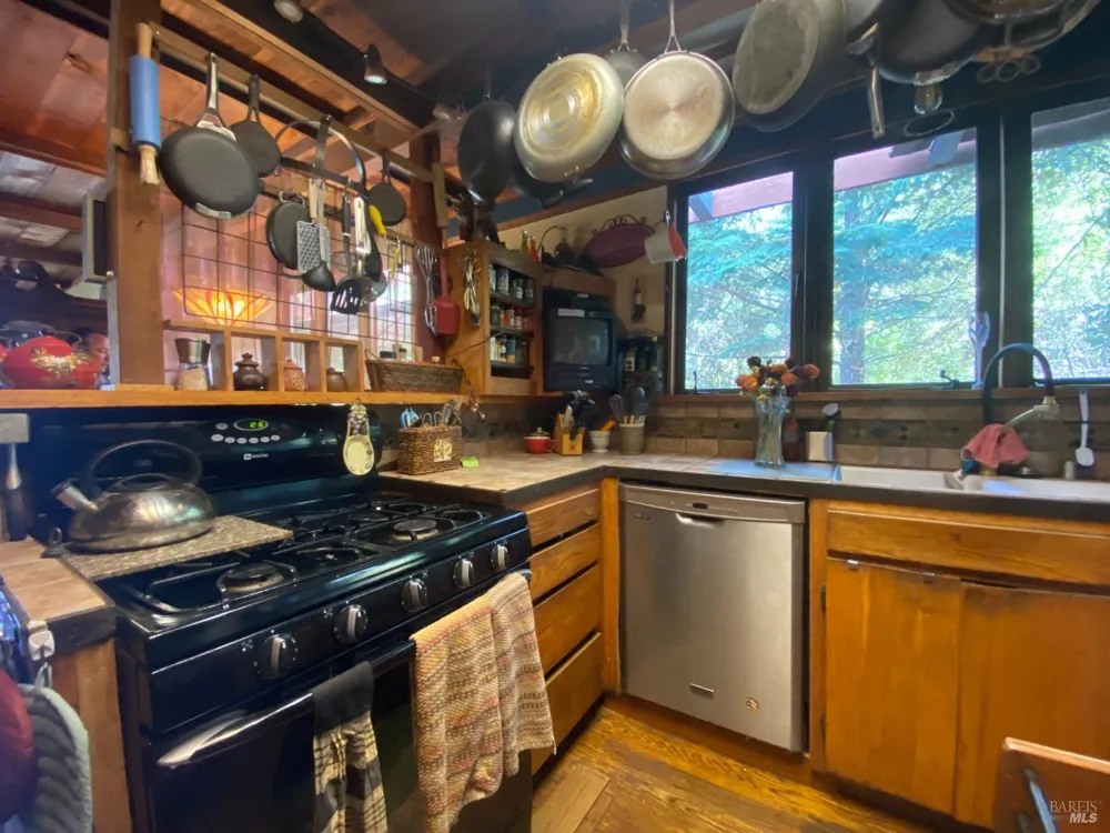 220 High Street Calistoga, CA 94515