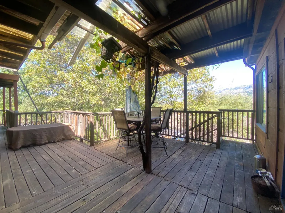 220 High Street Calistoga, CA 94515