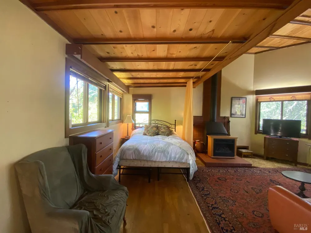 220 High Street Calistoga, CA 94515