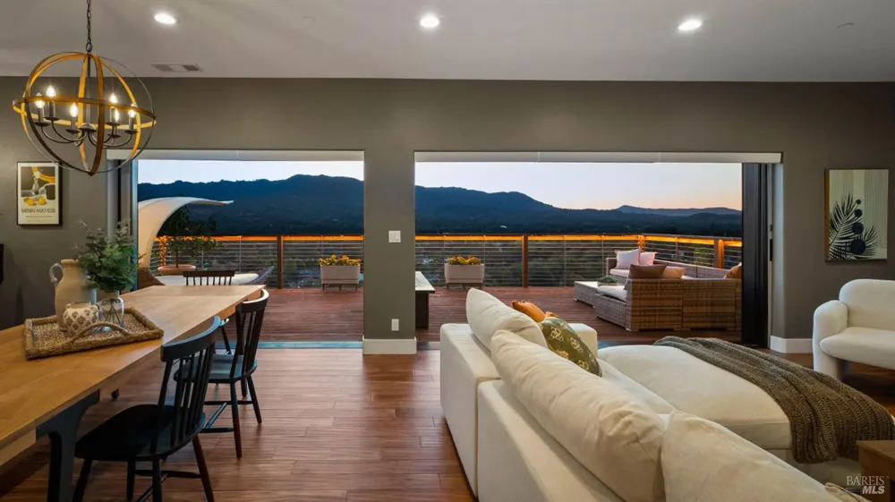 255 Richards Boulevard Sonoma, CA 95476