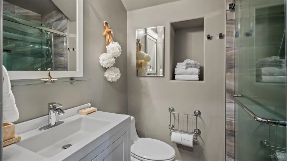 255 Richards Boulevard Sonoma, CA 95476
