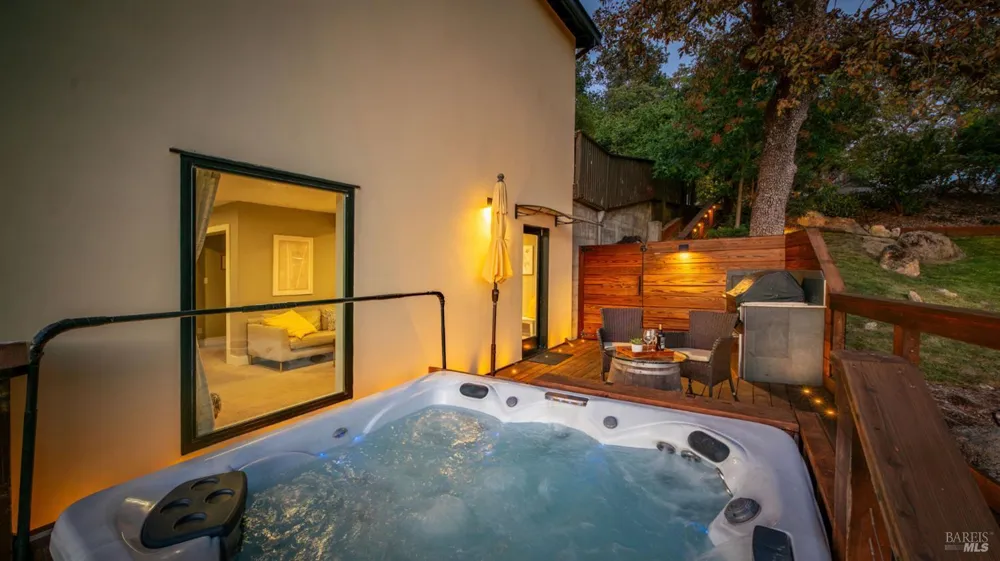 255 Richards Boulevard Sonoma, CA 95476