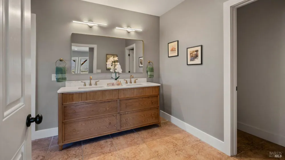255 Richards Boulevard Sonoma, CA 95476