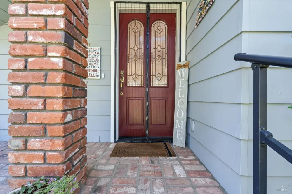 136 Mark West Station Road Windsor, CA 95492