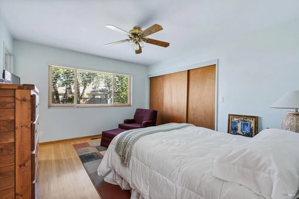 136 Mark West Station Road Windsor, CA 95492
