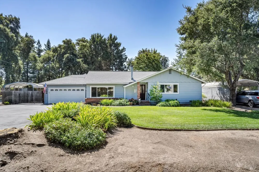 136 Mark West Station Road Windsor, CA 95492
